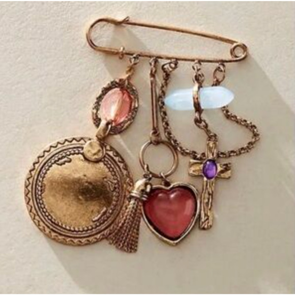 Free People Jewelry - NWT Free People Carry On Dangle Pin - Gold